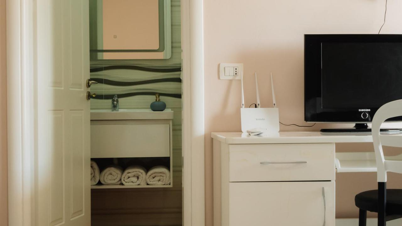Adriatic East View Apartment Durrës Buitenkant foto
